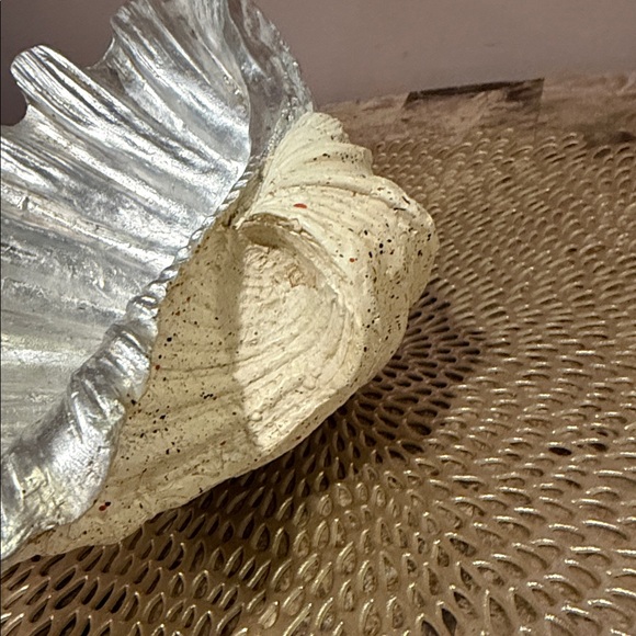 Decorative Shell Dish - Picture 10 of 12